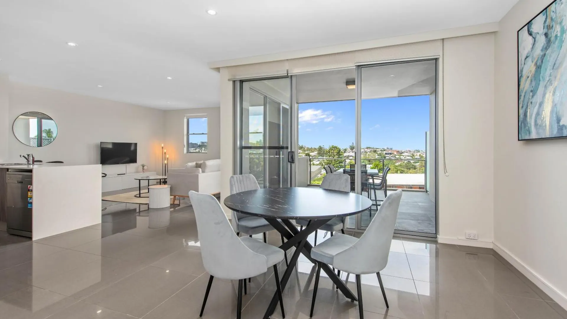 Cirque Apartments Brisbane 0*,