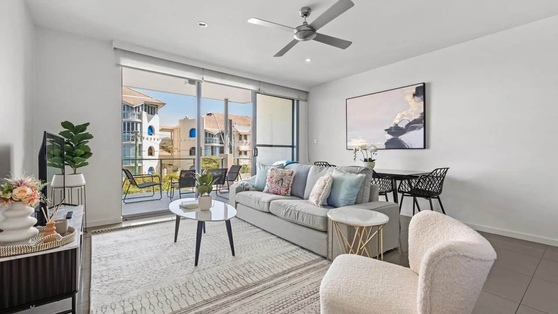 Cirque Apartments Brisbane Australia